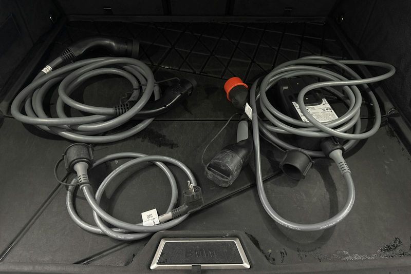 BMW iX bild 27