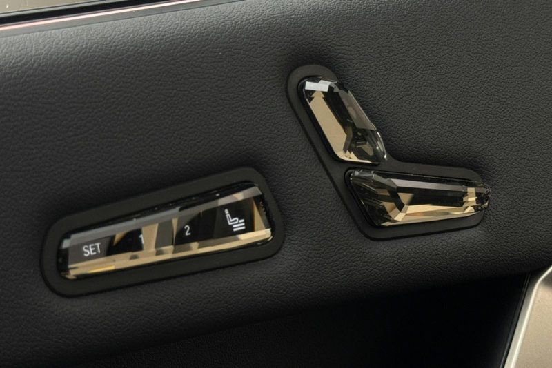 BMW iX bild 21
