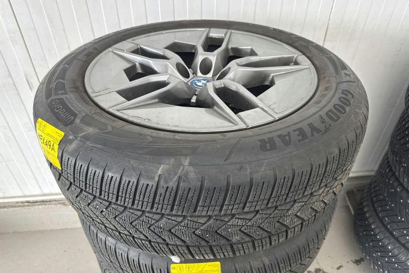 BMW iX bild 26