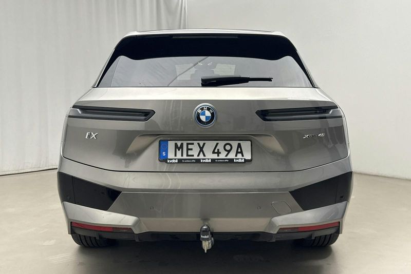 BMW iX bild 5