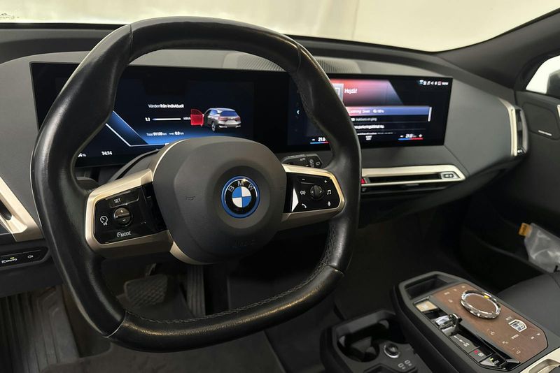 BMW iX bild 20