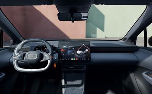 Lynk & Co 02 bild 5