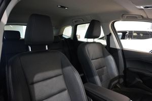 BMW 225 bild 21