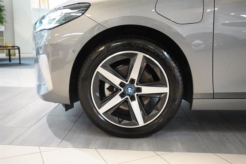 BMW 225 bild 12