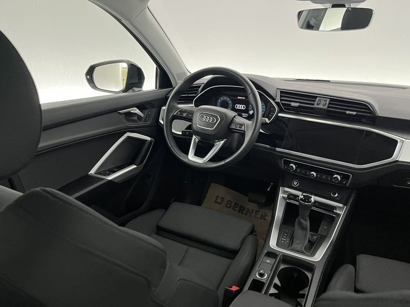 Audi Q3 bild 6