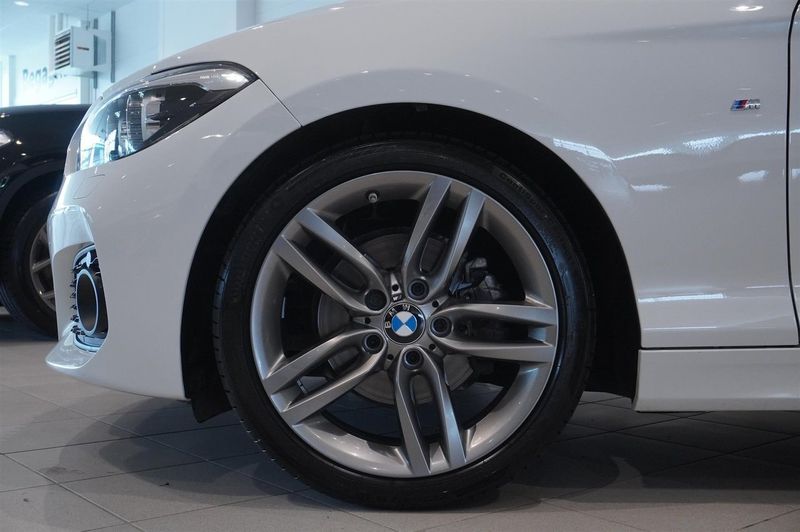 BMW 120 bild 13