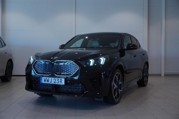 BMW iX2 eDrive20 Edrive20 M Sport Business Ed Drag H K DA - 2026