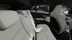 BMW iX2 bild 11