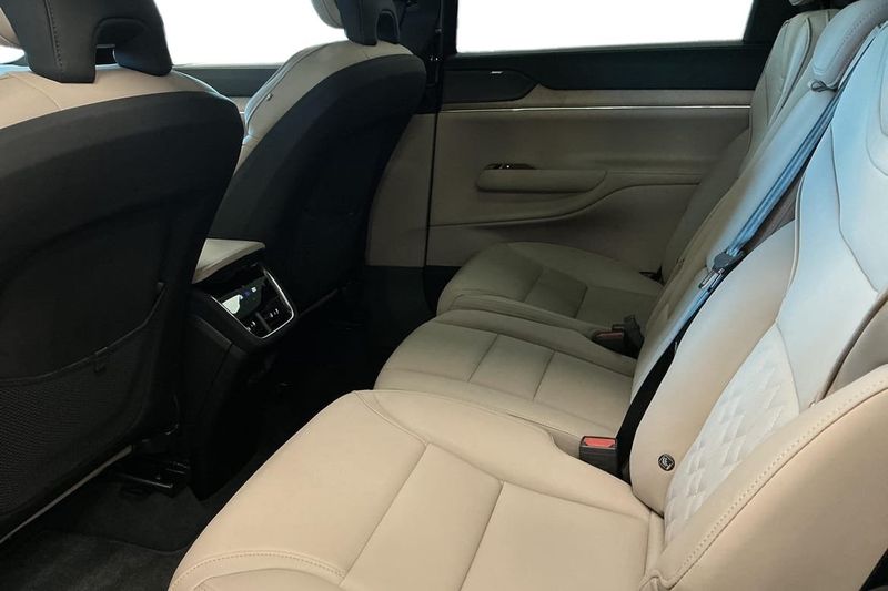 Volvo EX90 bild 13