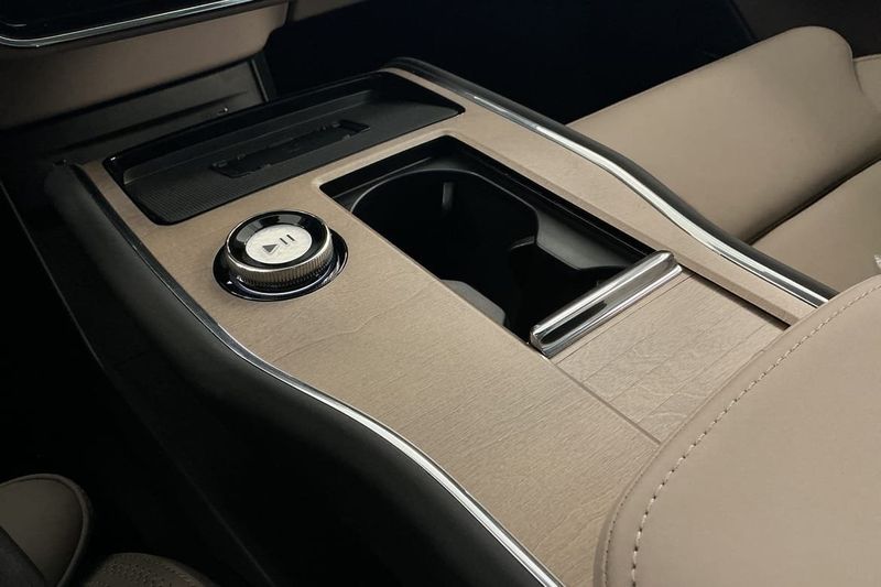 Volvo EX90 bild 29
