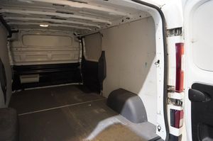 Nissan NV300 bild 10