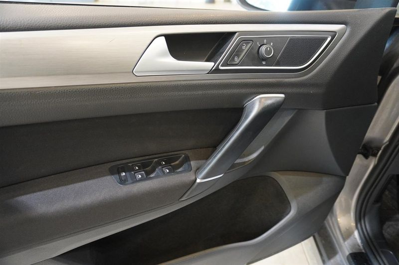 Volkswagen Golf Sportsvan bild 14