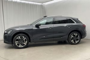 Audi Q8 bild 2
