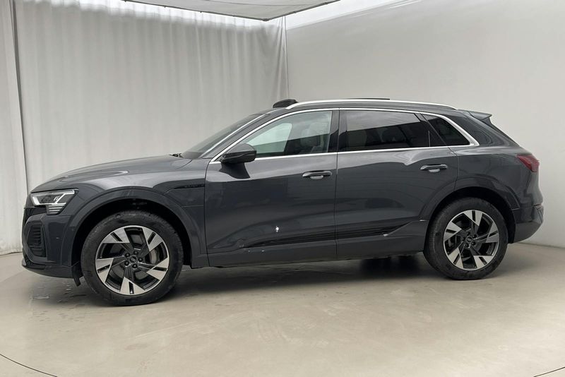 Audi Q8 bild 2