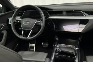 Audi Q8 bild 20