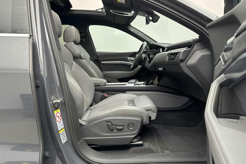 Audi Q8 bild 7
