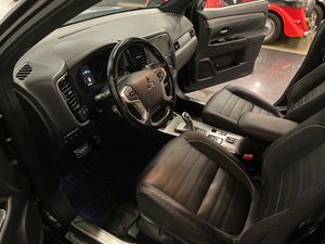Mitsubishi Outlander bild 16