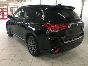 Mitsubishi Outlander bild 2