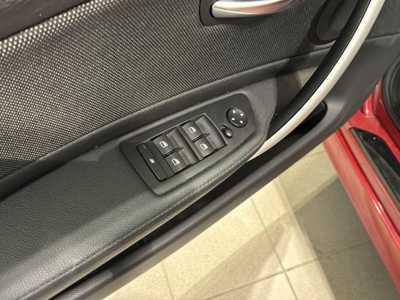 BMW 118 bild 10