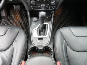 Jeep Cherokee bild 11
