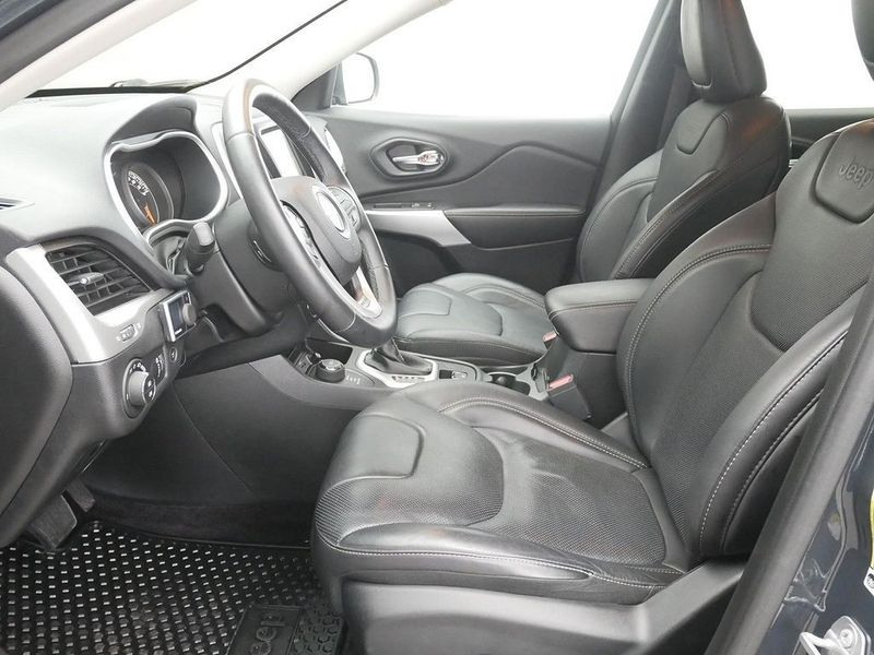 Jeep Cherokee bild 12
