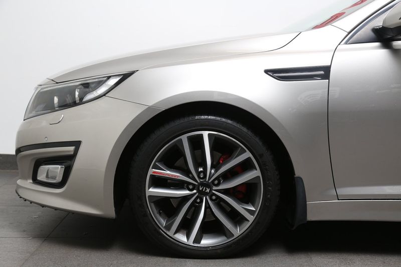 Kia Optima bild 8