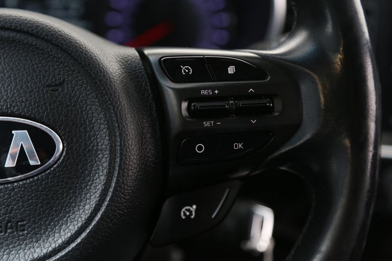 Kia Optima bild 18