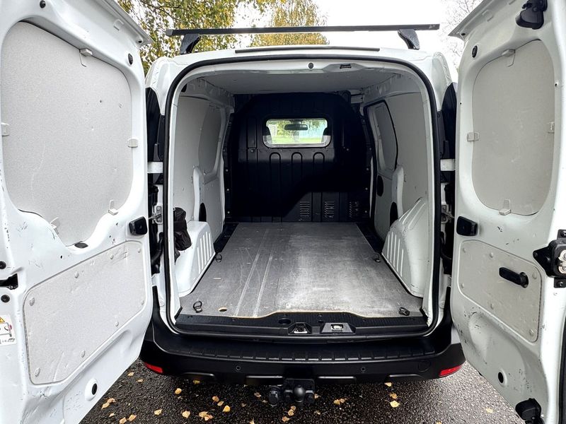 Renault Express bild 7