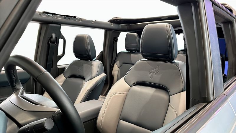 Ford Bronco bild 12