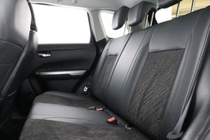 Suzuki Vitara bild 14