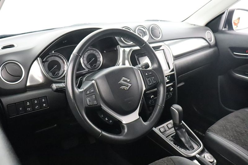 Suzuki Vitara bild 11