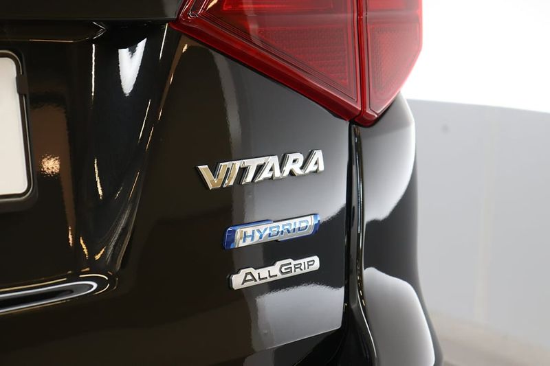 Suzuki Vitara bild 9