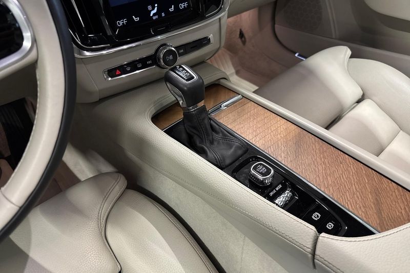 Volvo S90 bild 23