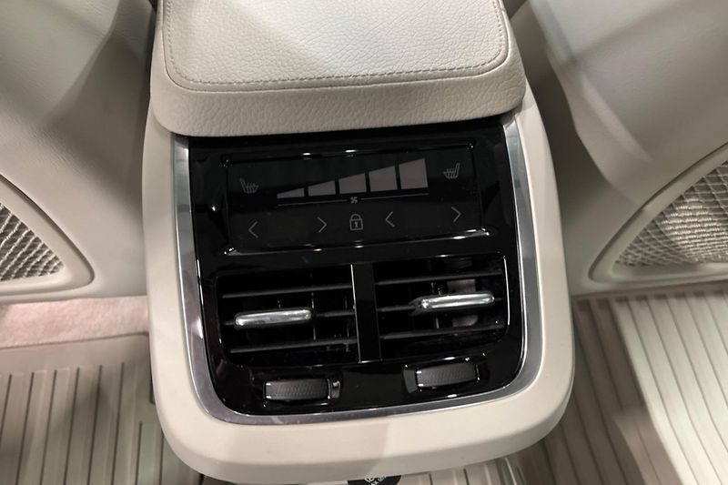 Volvo S90 bild 25