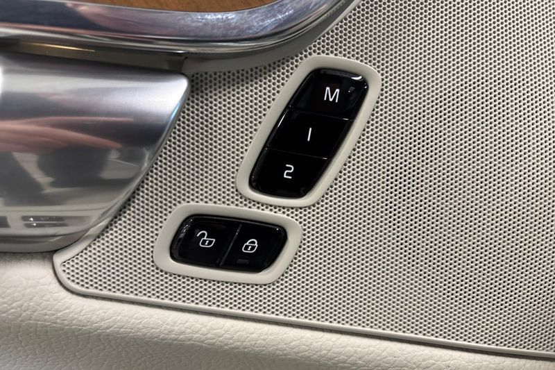 Volvo S90 bild 24