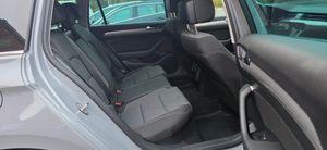 Volkswagen Passat bild 10