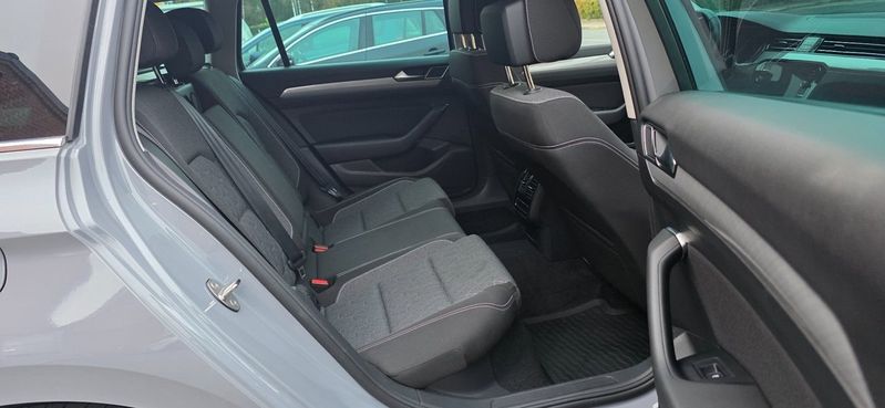 Volkswagen Passat bild 10