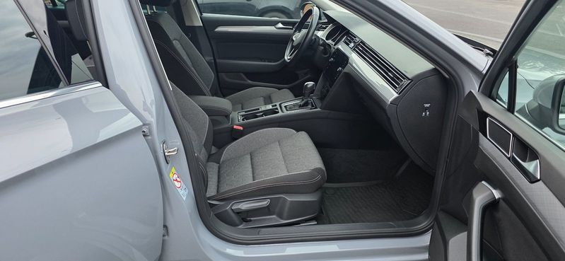 Volkswagen Passat bild 9