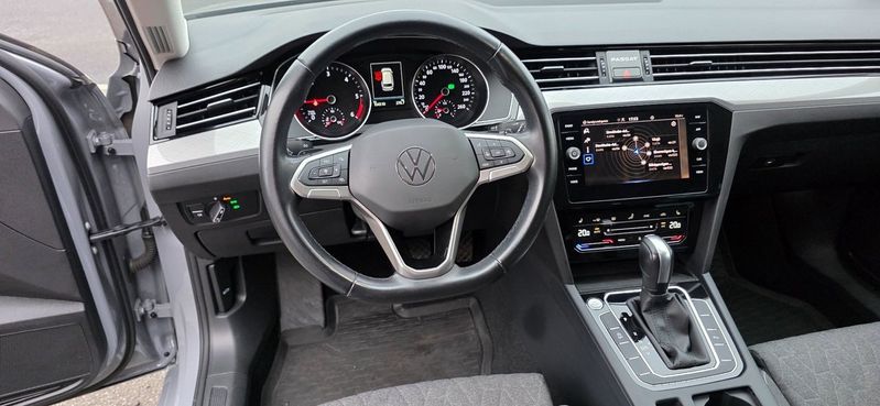 Volkswagen Passat bild 15