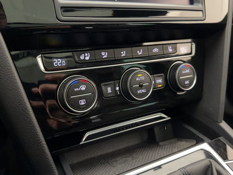 Volkswagen Passat bild 20