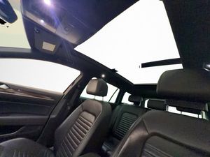 Volkswagen Passat bild 12
