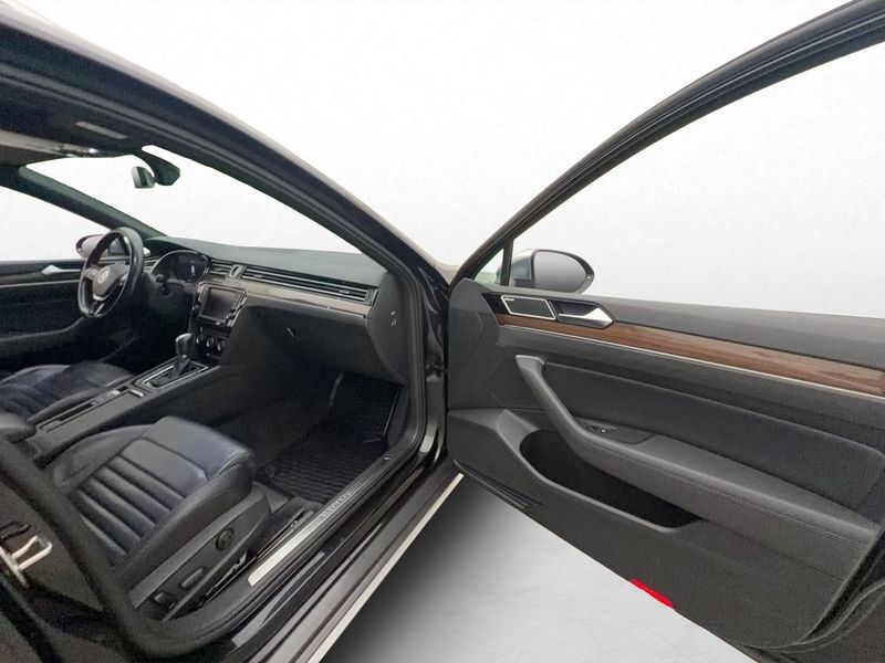 Volkswagen Passat bild 24