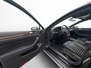 Volkswagen Passat bild 10