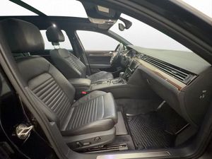 Volkswagen Passat bild 23
