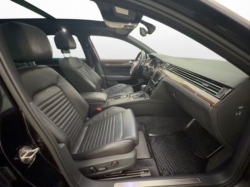 Volkswagen Passat bild 23