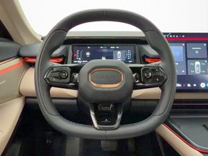 Lynk & Co 08 bild 12