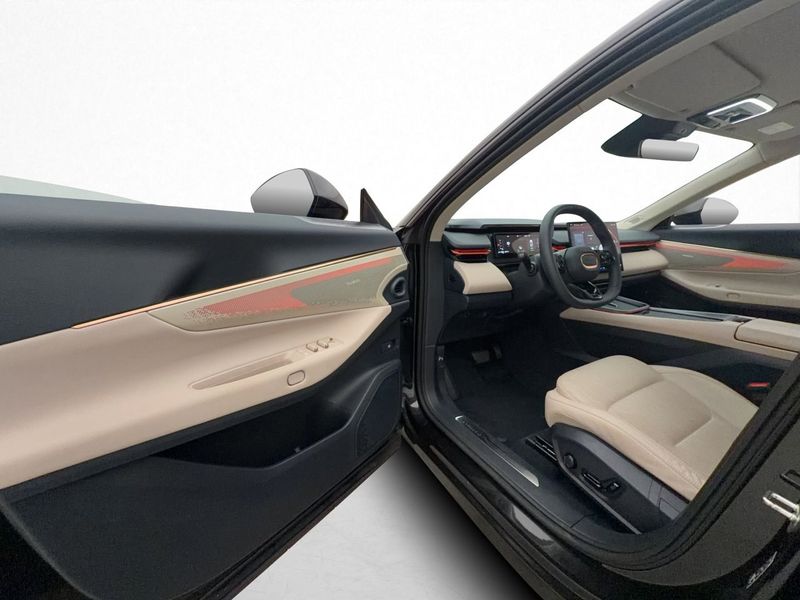 Lynk & Co 08 bild 9