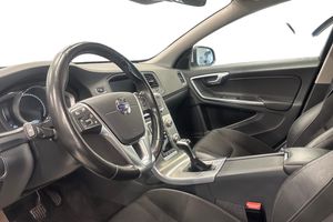Volvo V60 bild 8