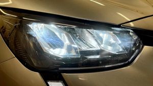 Peugeot 208 bild 13