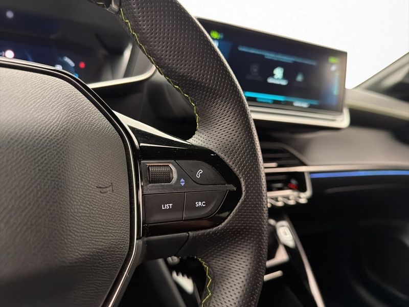 Peugeot e-208 bild 17